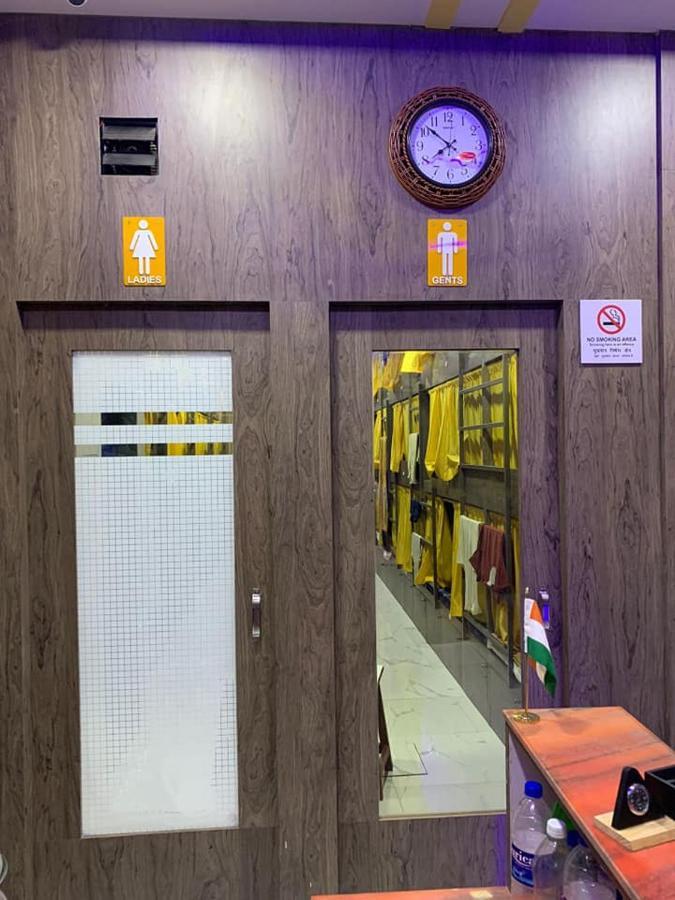 Neenava Dormitory Mumbai Exterior foto